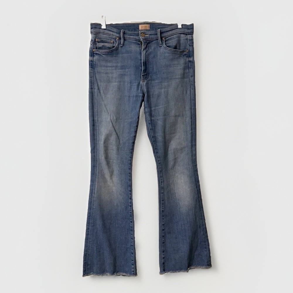 MOTHER Jeans The Weekender Fray Women's Groovy Kind Of Love Denim Flare 30